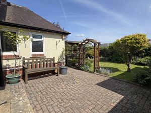 Photo 25- click for photo gallery